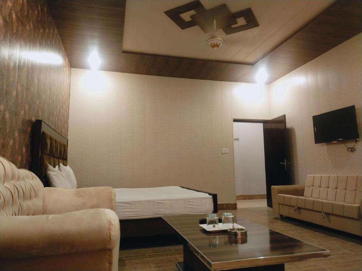 Royal Fort Executive Hotel Gulberg Lahore Bilik gambar